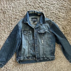 Denim jacket made with 100% cotton size XL